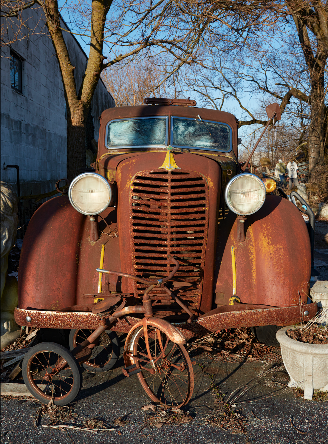 Akoestisch schilderij met Vintage driewieler & oldtimer
