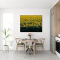 Zonnebloemenveld -  Carol M. Highsmit - AkoestischeMuur