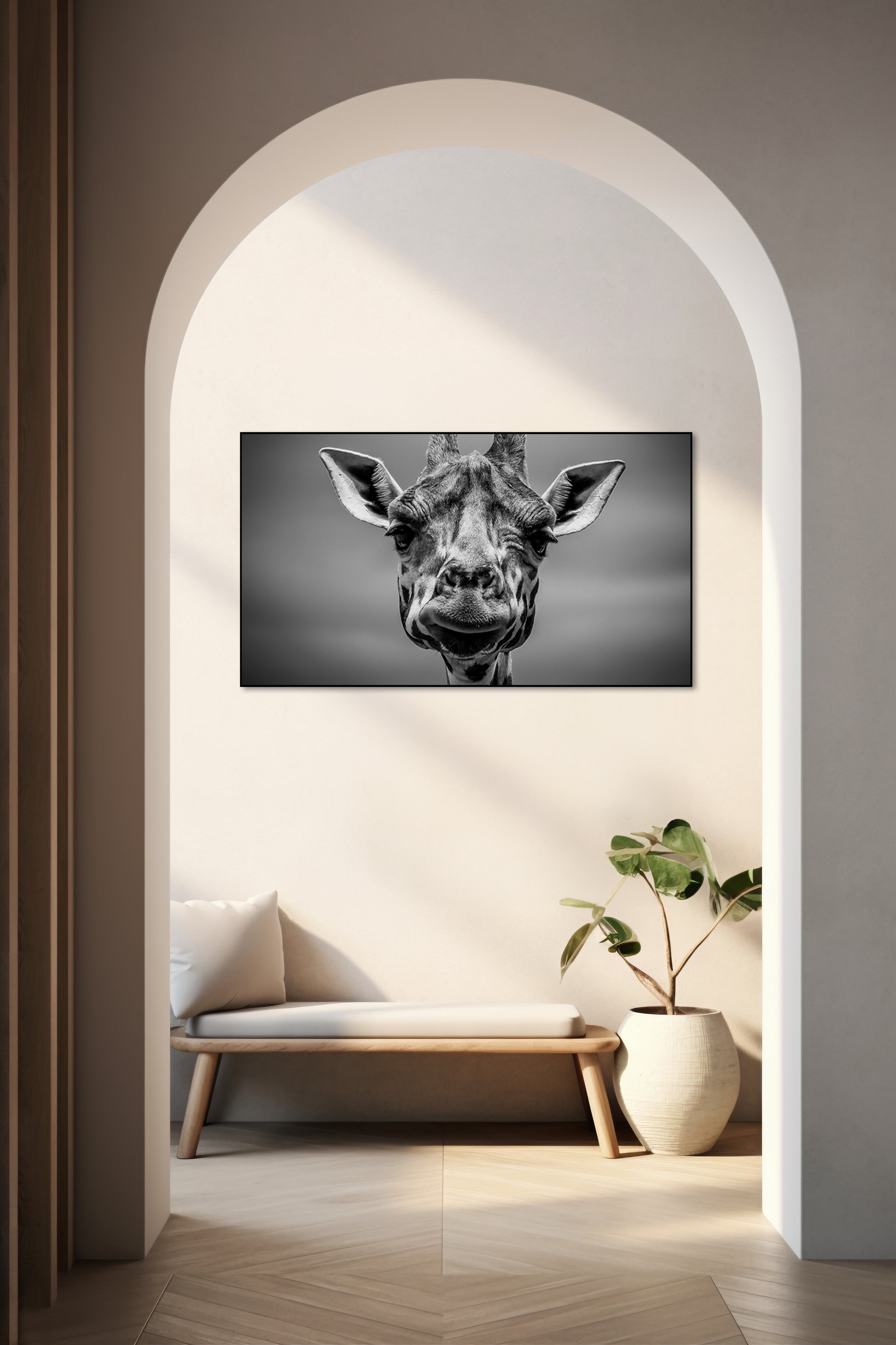 Giraffe close-up zwart wit - AkoestischeMuur